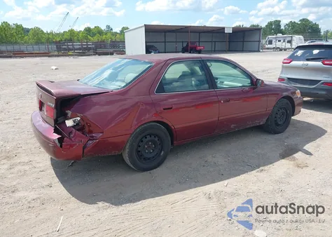 2001 Toyota Camry Le from USA, damaged, VIN 4T1BG22K11U778862